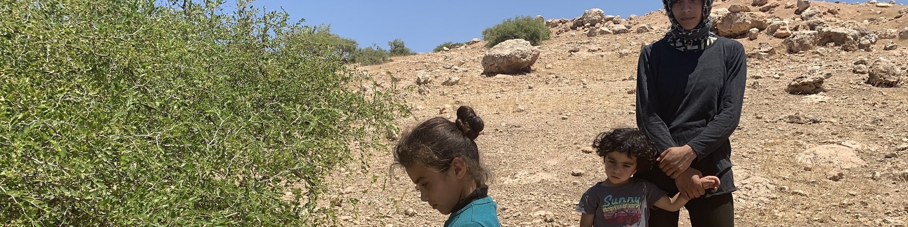 bambine palestinesi nel territorio occupato palestinese