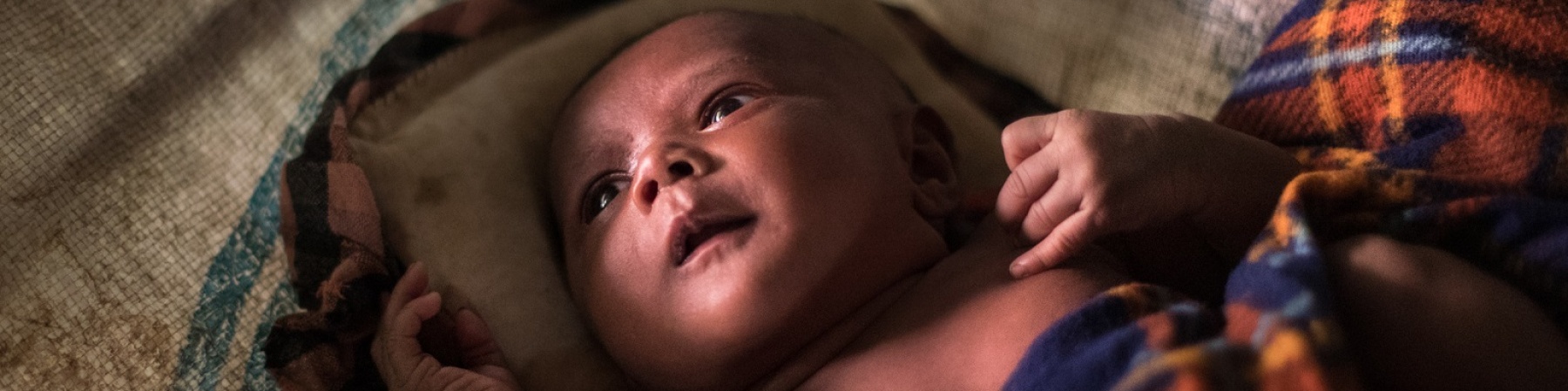 Neonato Rohingya a Cox Bazar, Bangladesh 