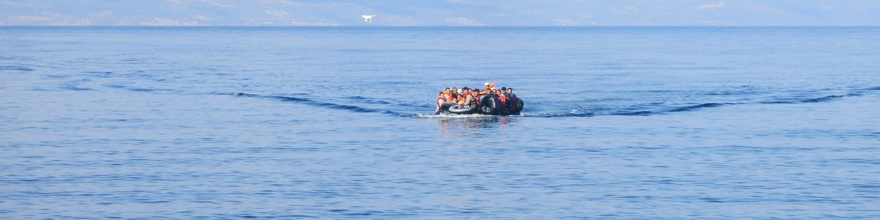gommone in mare aperto