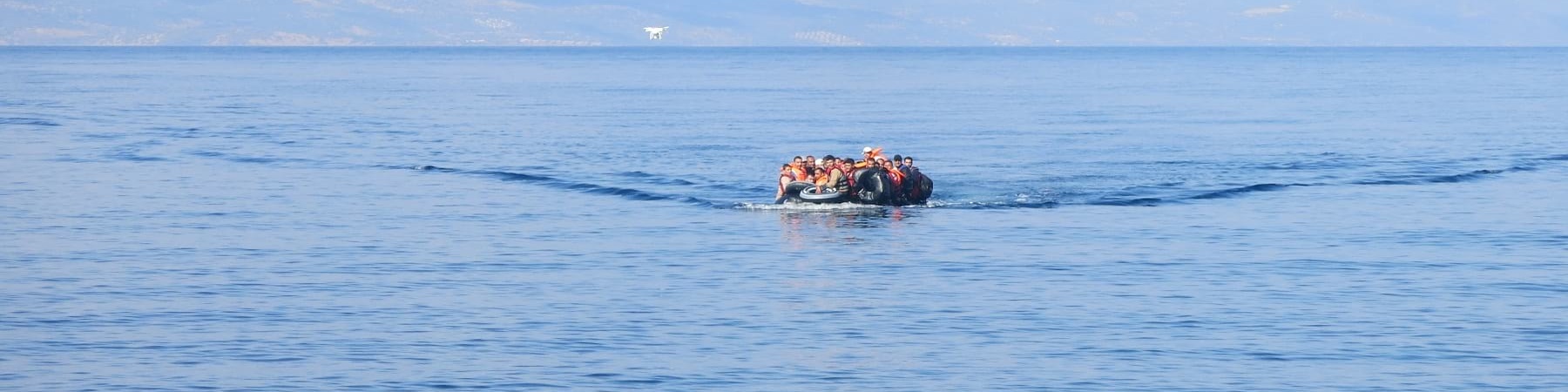 gommone in mare aperto