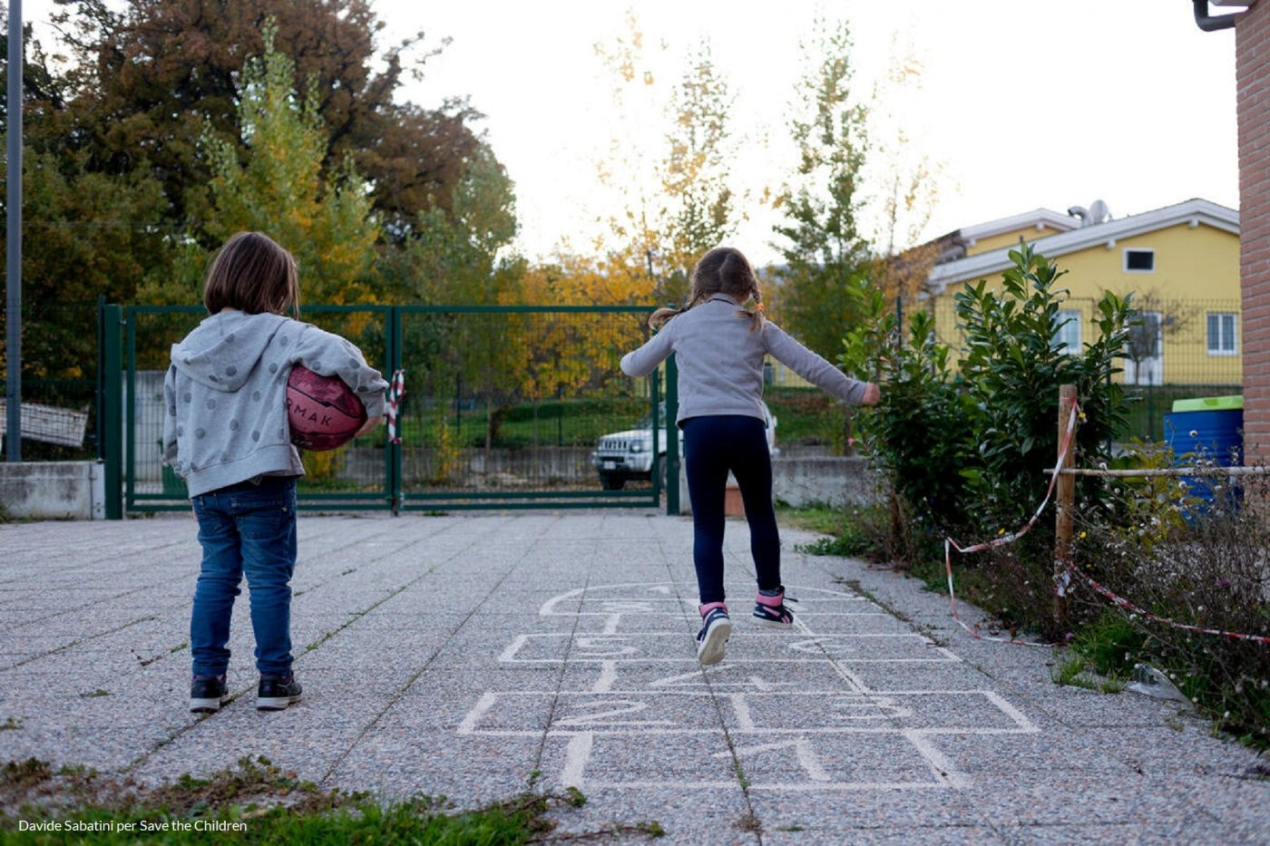 Clementoni - Montessori - Prime Scoperte, Gioco Educativo con Attività per Sviluppo Cognitivo per Bambini 1+ Anni, 16342