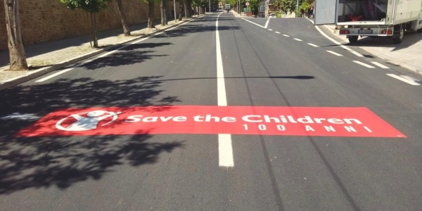Il chilometro dedicato a Save the Children nella settima tappa del Giro d Italia
